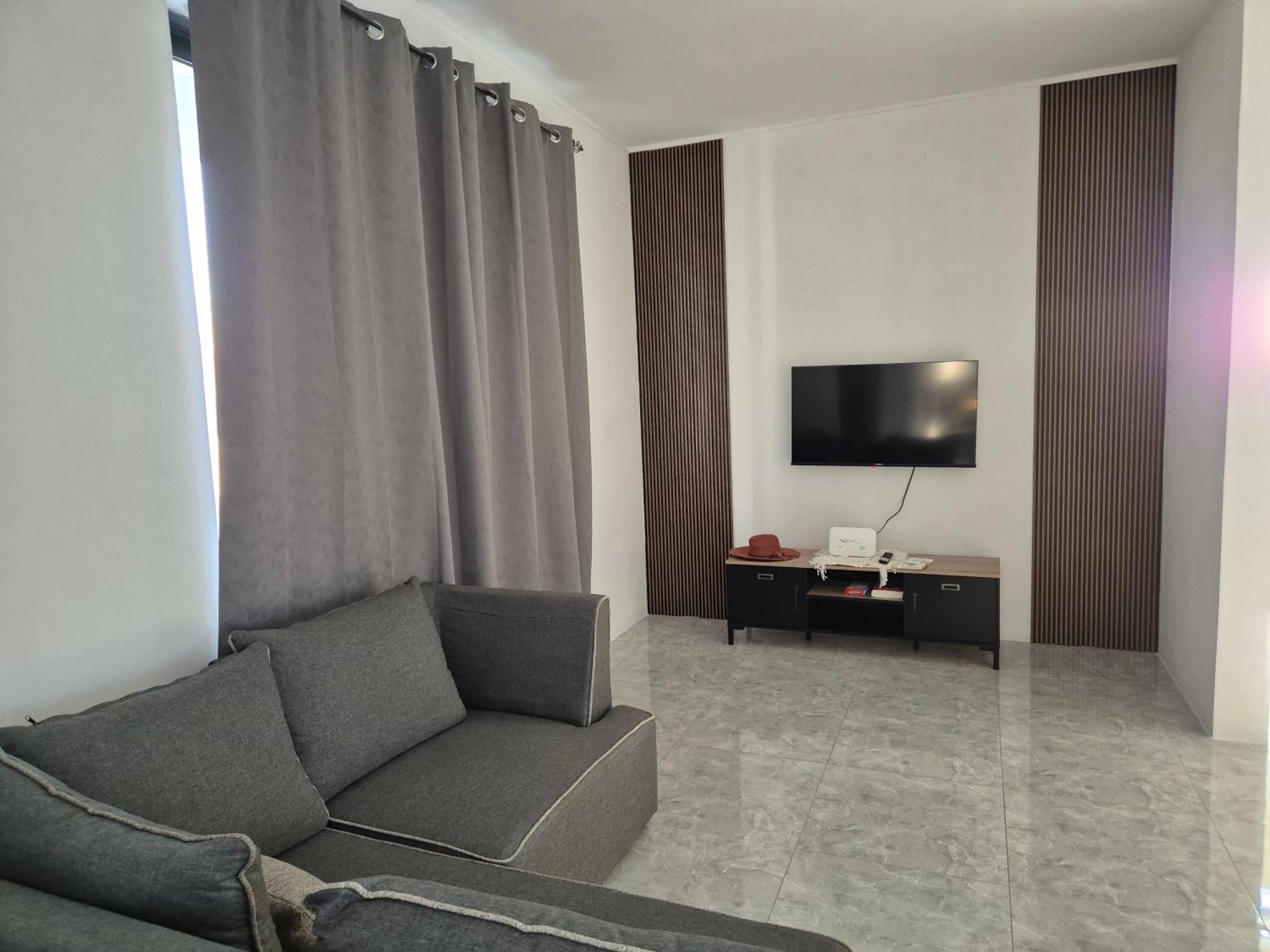 Skyview Apartment- Rooftop Penthouse With Sunset & Sea Views Flic-en-Flacq Kamer foto