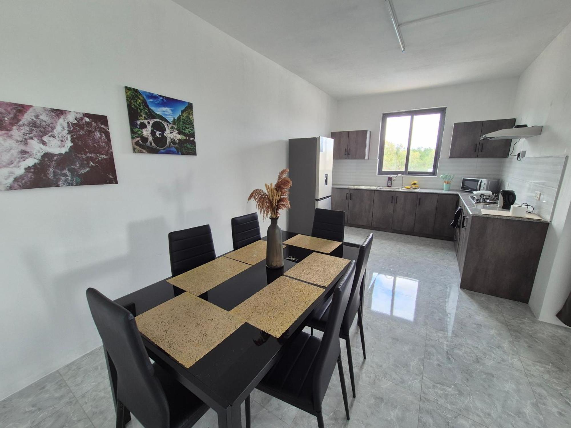 Skyview Apartment- Rooftop Penthouse With Sunset & Sea Views Flic-en-Flacq Buitenkant foto